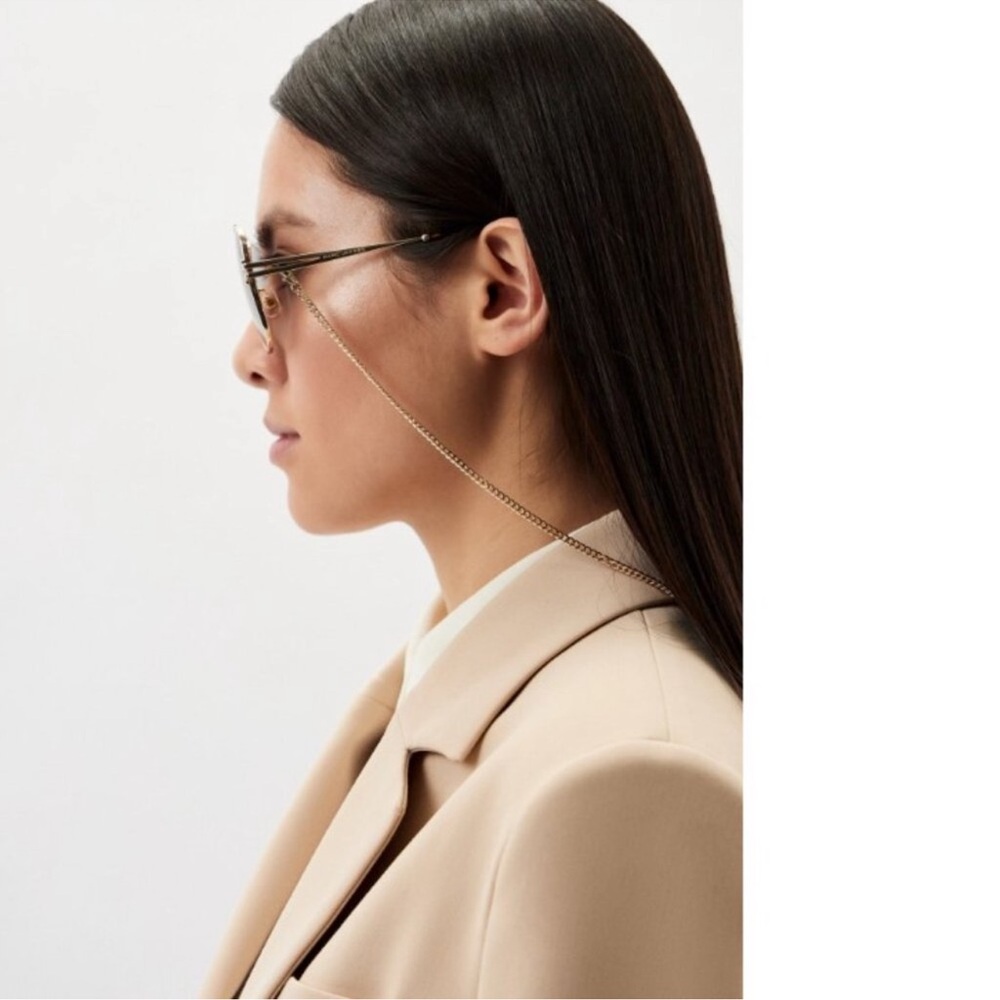 Marc Jacobs Gold Frame Sunglasses with Chain - Picture 4 of 4